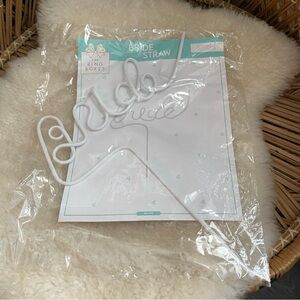 NWT Bride Straw